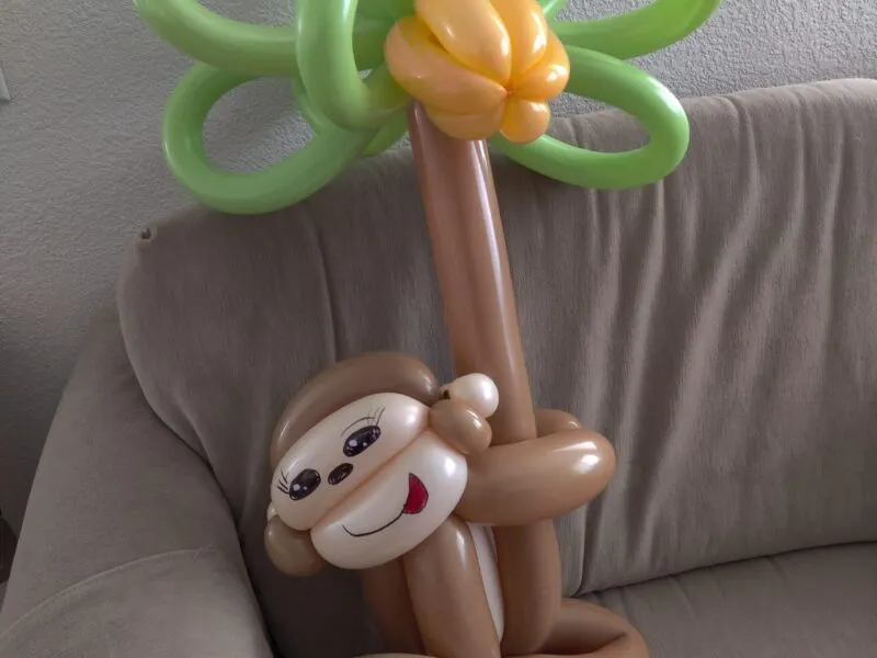 Monkey-On-Tree-With-Bananas-Balloon-Animal-Design-Green-Brown-Yellow